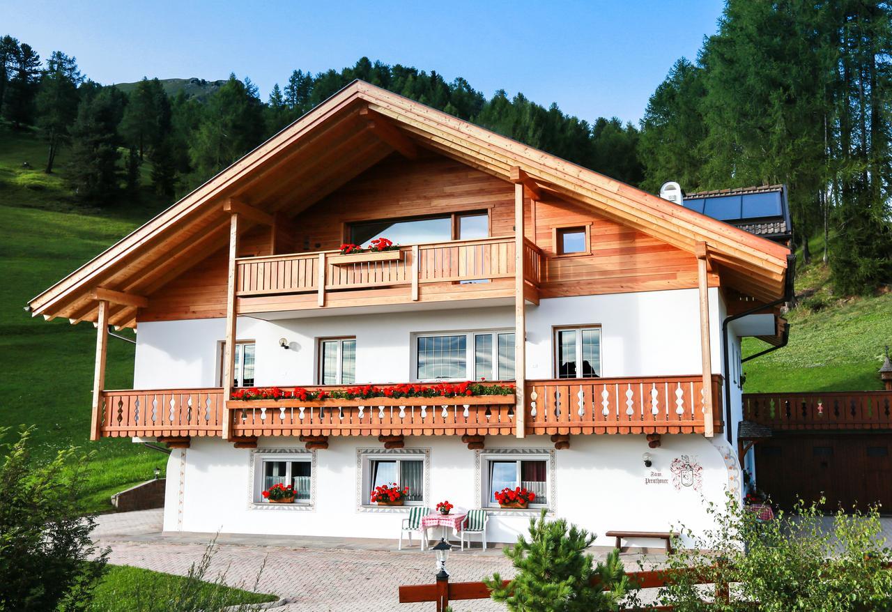 Apartments La Baita Santa Cristina Val Gardena Dış mekan fotoğraf
